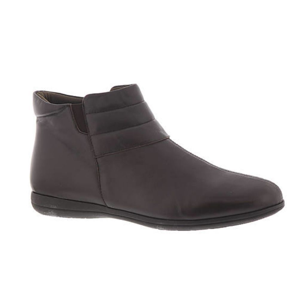 Trotters Dory (Women's) - size 6)